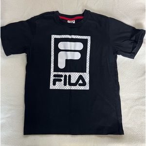 Boys FILA black t shirt size 7/8